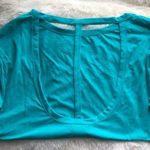 VIctoria’s Secret sport top